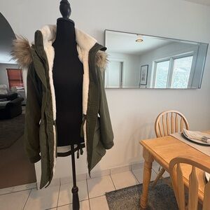 Hollister Olive Puffer Jacket with Faux Fur Hood